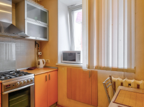 Апартаменты Володарского 8