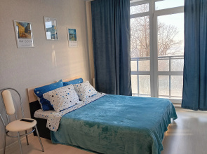 Dvukhkomnatnaya Na 1etazhe S Vidom Na Prud Flat