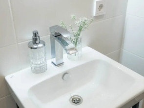 Апартаменты Уютные апартаменты в ЖК Авиатор (2)