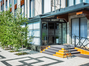 Отель River Inn