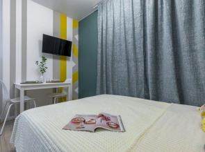 Апартаменты на Старопетергофском (1)