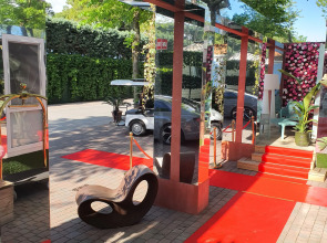 Resort Luxury Camp at Union Lido Resort hotel