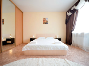 Апартаменты Пять Звёзд на Арбате с тремя кроватями