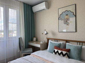 Semeynaya Retro s Vidom na Les Flat