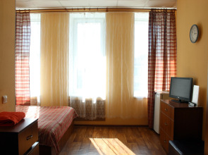 Отель Планета