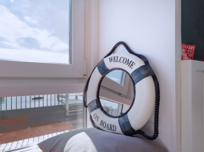 Kvartira S Terrasoy Na Kryshe I Vidom Na Reku Lodging House