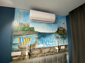 Синяя студия Апартаменты и точка