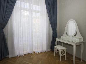 Апартаменты Маркса 50