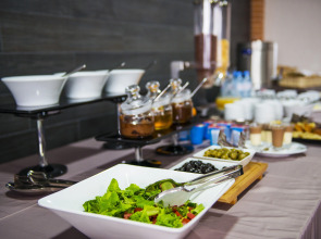 Отель Tbilisi Inn