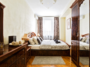 Great view on Kremlin 2 rooms apartment 23 floor