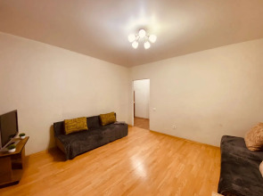 Квартира Двухкомнатная Мич 142/74