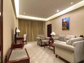 Отель Beijing Palace Soluxe Astana