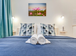 Апартаменты На Комендантском 28