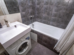 Апартаменты Фрунзе 49/2 этаж 21