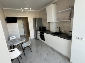 Квартира с Видом на Озеро в Центре Зеленоградска