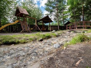 Отель Дом у реки