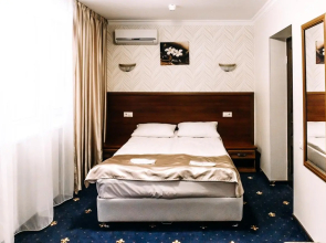 Grass Park Hotel