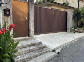 Апартаменты Стандартные трехместные с ванной комнатой