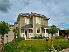 Kottedzh s saunoy ryadom s Petergofom Private house