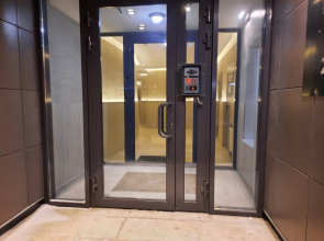 Три квартиры на Сахарова 2