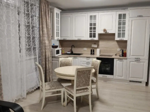 Uyutnaya Dvushka V Zvezdnom Flat