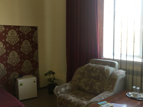 Отель Милана