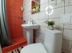 Студия 4 Тат Хаус на улице Нурсултана Назарбаева 9 в центре города у станции метро