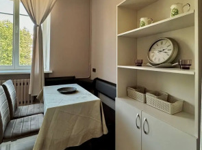 Апартаменты Шикарная уютная Трешка возле Площадь Победы