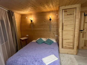 Гостевой дом Рай в шалаше в Коробицыно