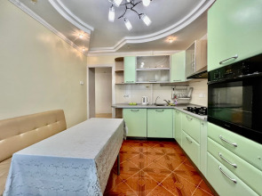 Апартаменты Трехкомнатные на Мира у ТРК Столица