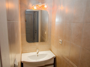 Отель Сафари