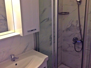 Отель Naz Wooden House Inn