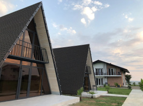 Inzhir Villadzh (Injir Village)