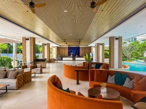 New Modern 1 Bdr Laya 500 m to the Beach Flat