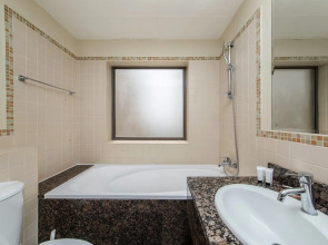 Апартаменты Excellent 1bdr at Bahar 6