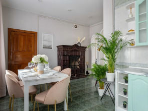 Квартира GM Apartments Новая и тихая Трехкомнатная на Тверской