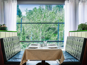 Отель River Inn