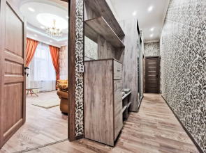 Апартаменты трехкомнатные Apartico на Марата