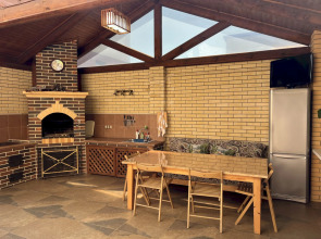 Частный Дом 120 2 Комнатный Этаж с Кухней