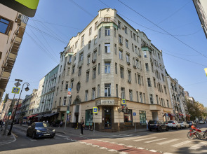 Апартаменты в Доходном доме на Патриарших прудах