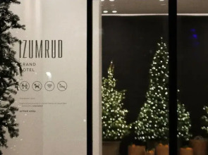 Отель Изумруд