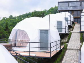 Glamping signagi glamping