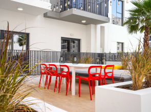 You&co Dubai Apart Hotel 