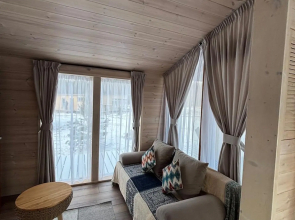 V Stile Etno Fermerskie Dachi Private House