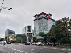 Жилое помещение 2-к квартира у метро Молодежная с яркими закатами