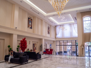 Meridian Plaza Hotel by Reikartz