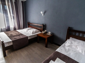 Отель Мира-Locus