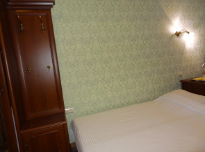 Апартаменты с Миникухней