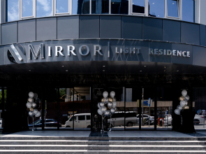 Mirror Light Apart-hotel