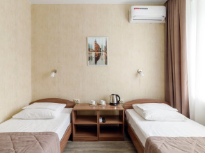 Отель Платон